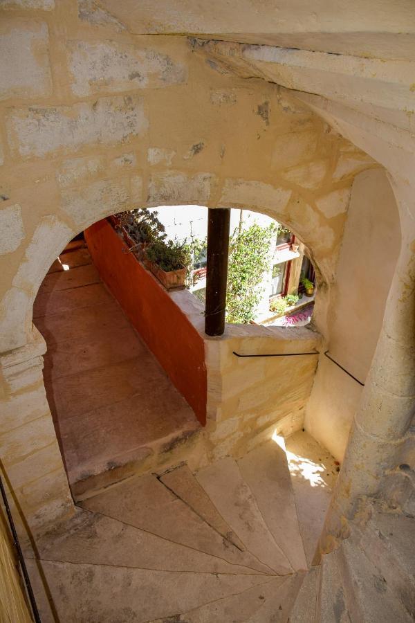 La Villages Chambres D'Hotes Vallabregues Ngoại thất bức ảnh